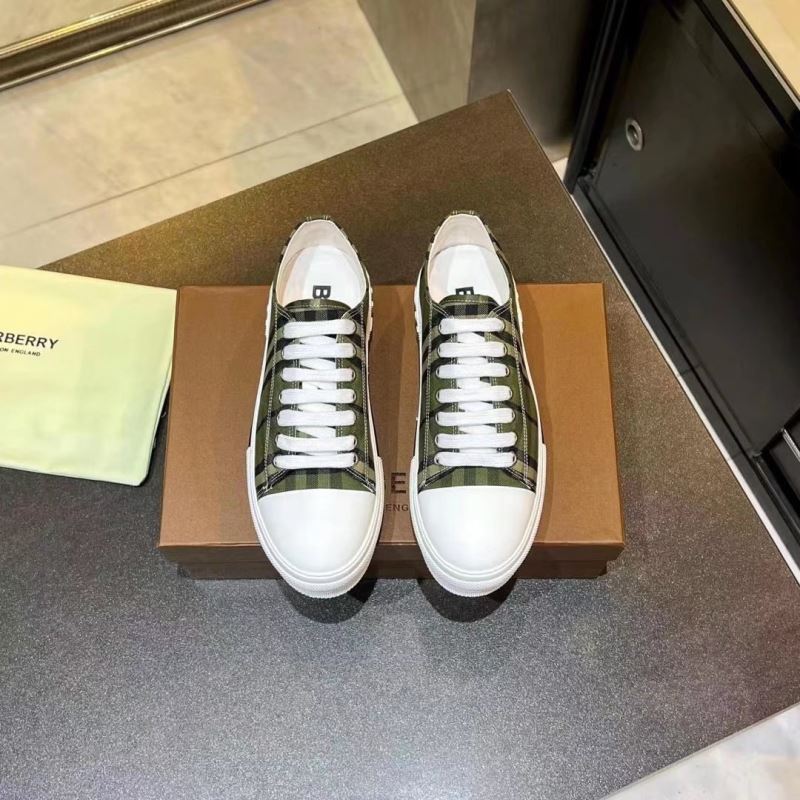 Burberry Low Shoes